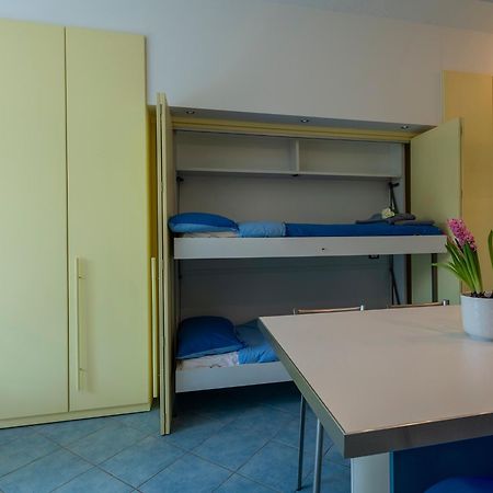 Emma'S House Apartment เลียร์นา ภายนอก รูปภาพ